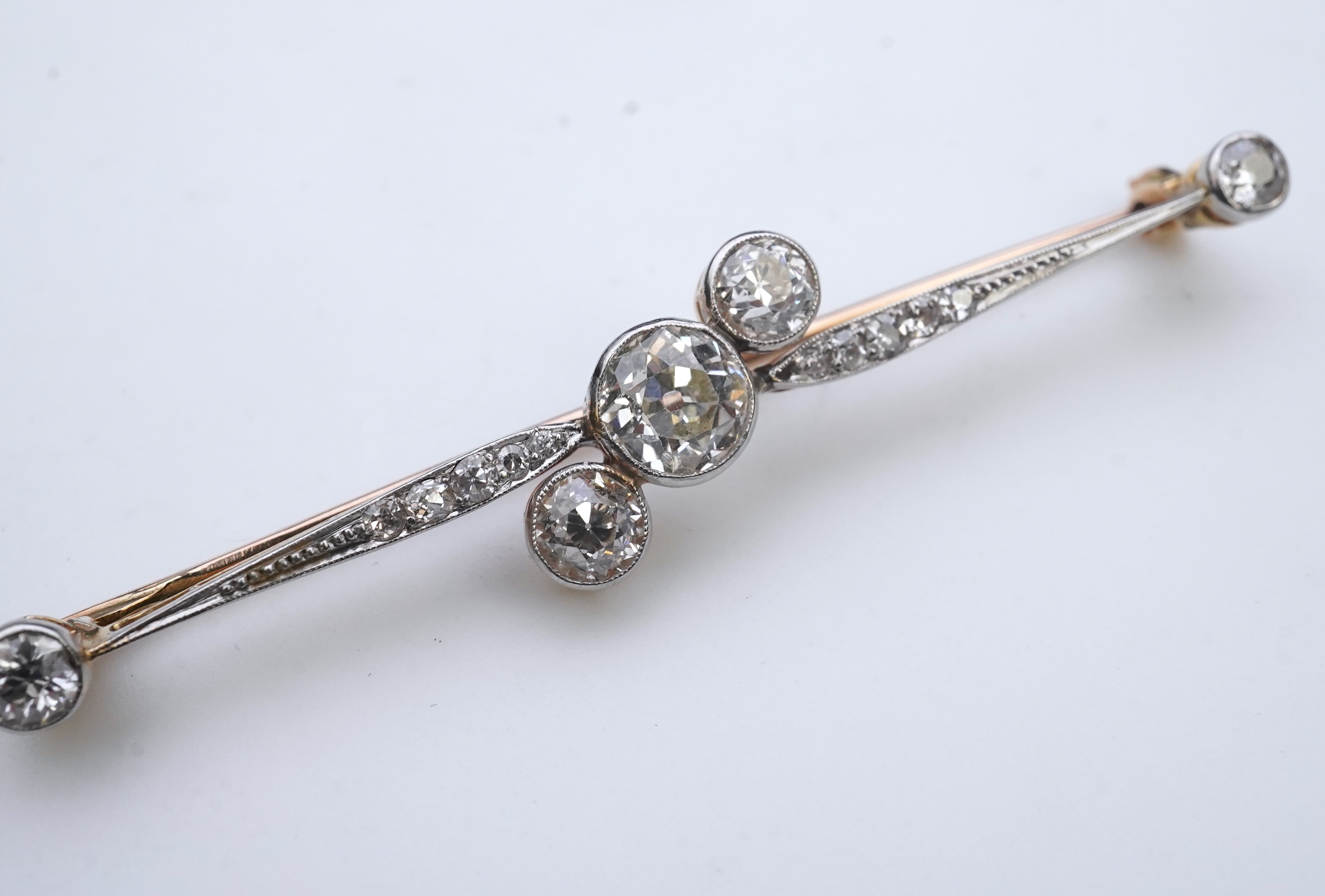 An Edwardian diamond brooch, early 20th century